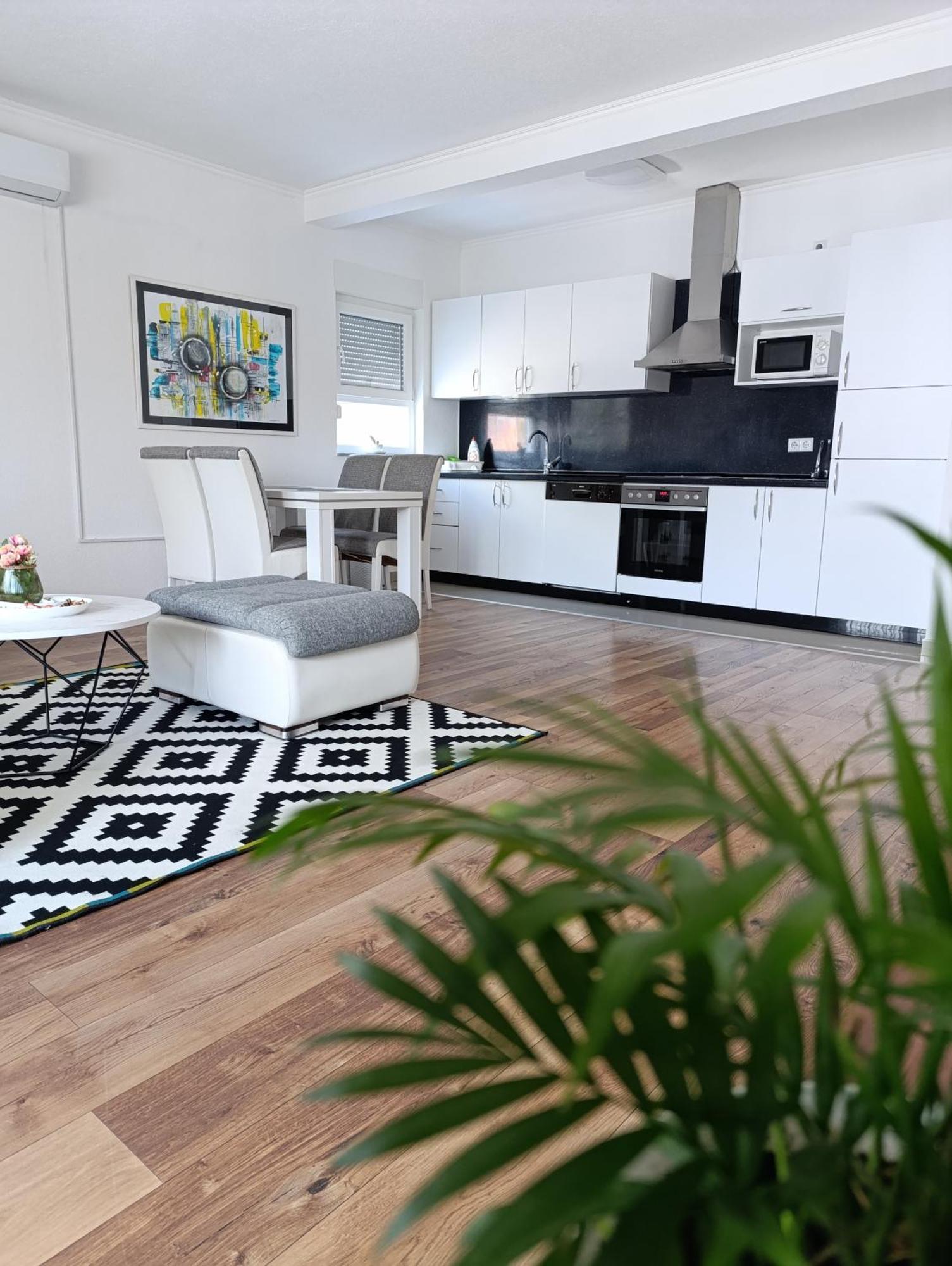 Apartmani Jasmina 2 Bihać 部屋 写真