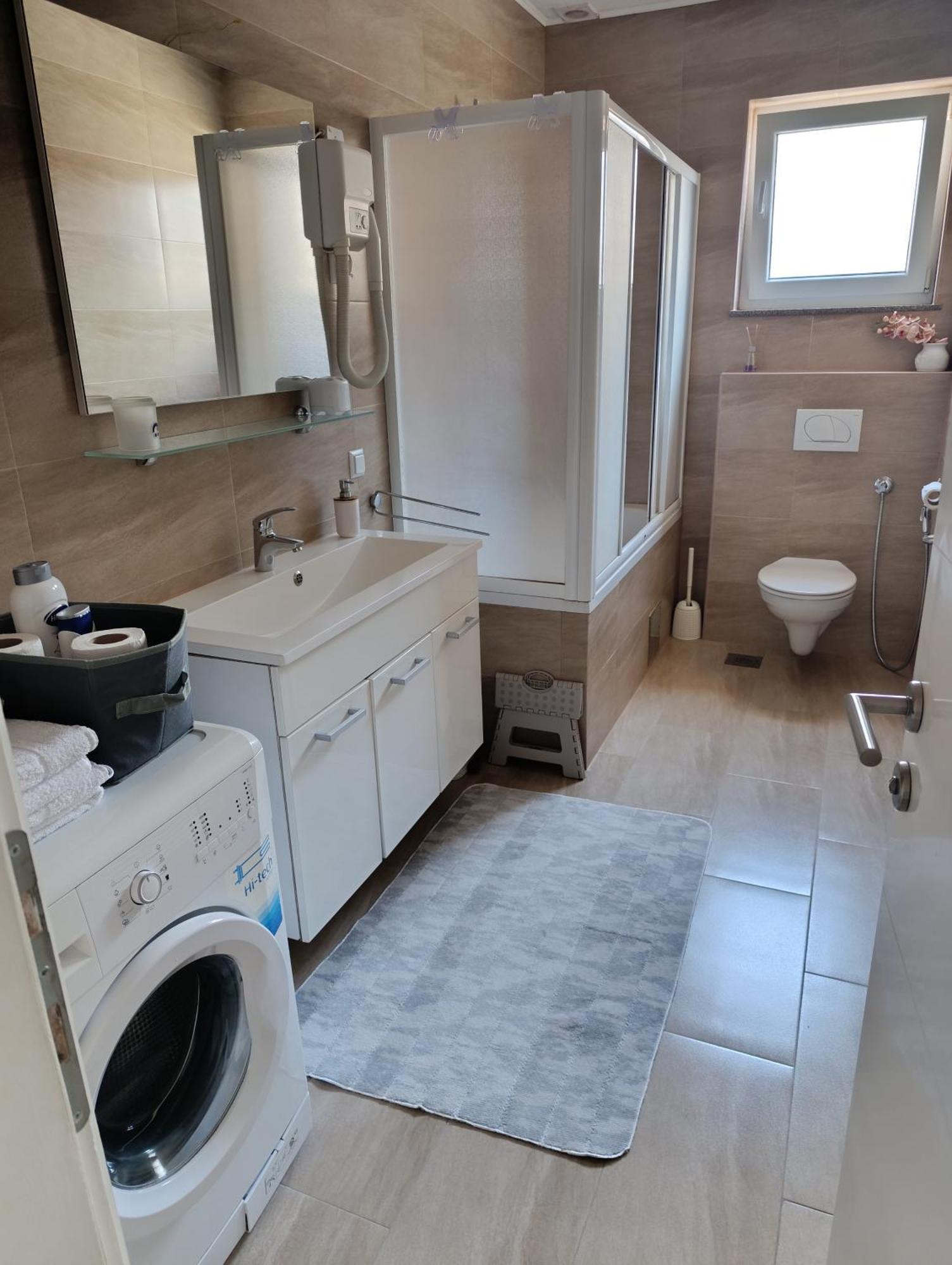 Apartmani Jasmina 2 Bihać エクステリア 写真